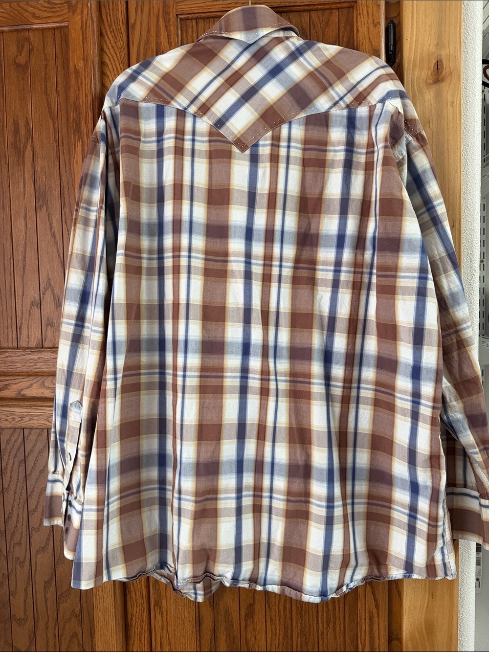 Panhandle Slim Men's Plaid Button-Down Western Shirt in Brown, Blue, Cream - Picture 8 of 9